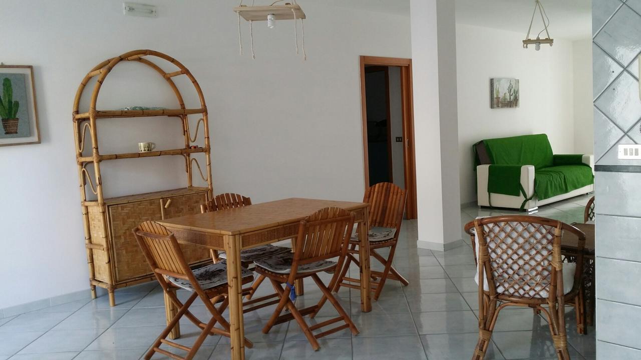 Vacation House A Mola Di Bari Διαμέρισμα Εξωτερικό φωτογραφία