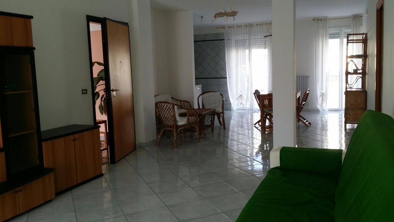 Vacation House A Mola Di Bari Διαμέρισμα Εξωτερικό φωτογραφία